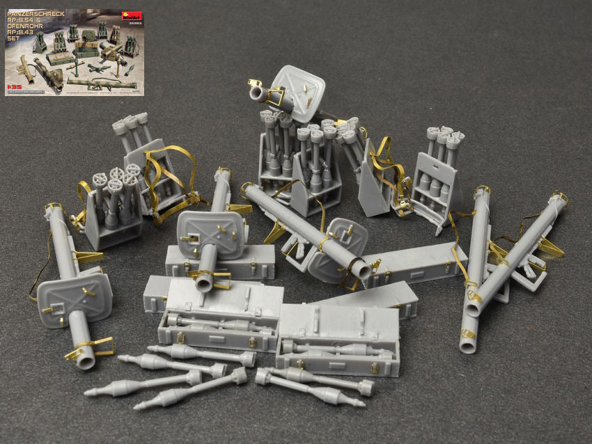 KIT DA MONTARE COMPATIBILE CON PANZERSCHRECK RPZB.54 & OFENROHR RPZB 43 SET KIT 1:35 MINIART MIN35263