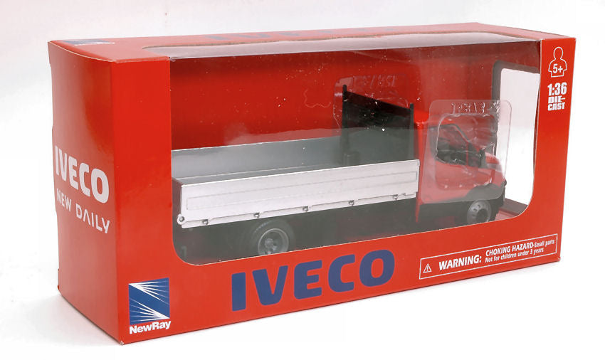 MODELLINO SCALA COMPATIBILE CON IVECO DAILY ROSSO C/CASSONE 1:36 NEW RAY NY15873C