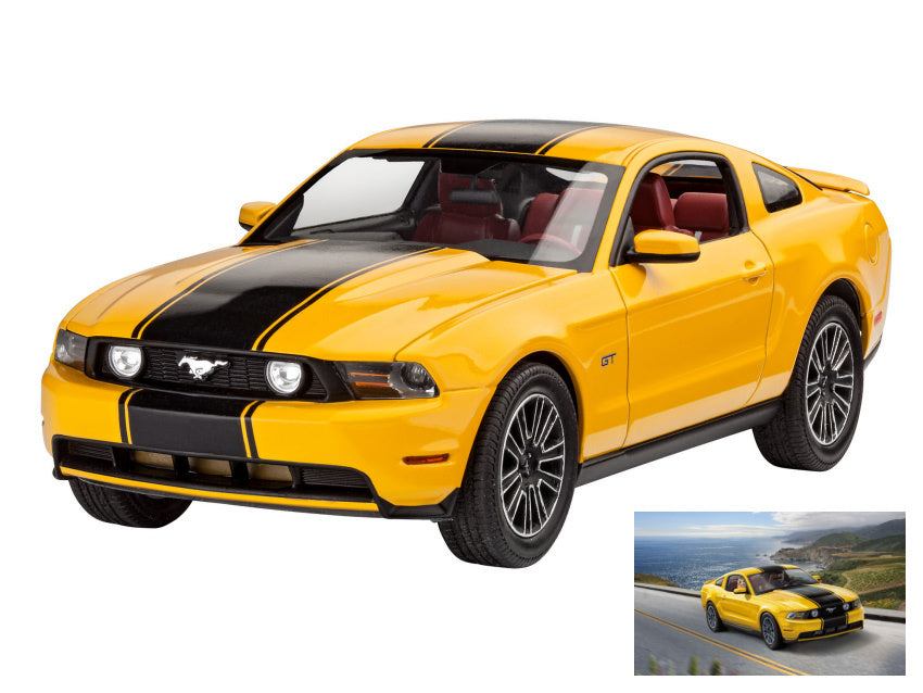 KIT DA MONTARE COMPATIBILE CON FORD MUSTANG GT 2010 KIT 1:25 REVELL RV07046