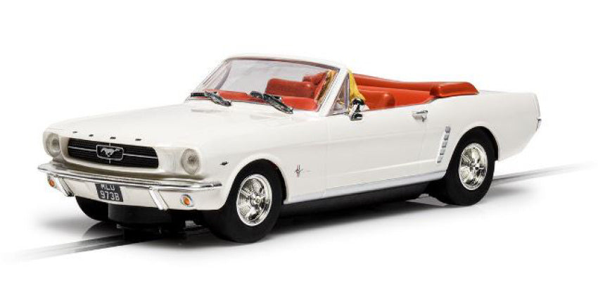 MODELLINO SCALA COMPATIBILE CON JAMES BOND FORD MUSTANG "GOLDFINGER" SLOT 1:32 SCALEXTRIC C4404