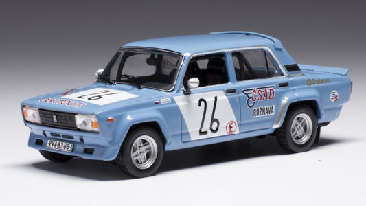 MODELLINO IN SCALA COMPATIBILE CON LADA 2105 VFTS N.26 RALLY PRIBRAM 1986 RAKOTTYAI/SLAVIK 1:43 IXO MODEL RAC429