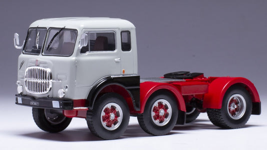 MODELLINO IN SCALA COMPATIBILE CON FIAT 690 T1 1961 GREY 1:43 IXO MODEL TR176