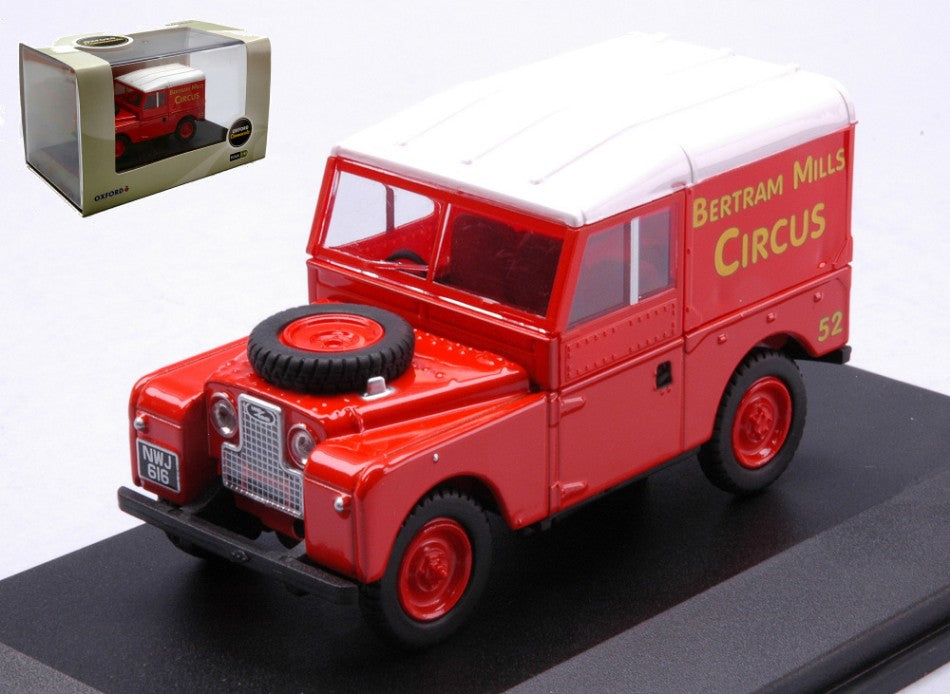 MODELLINO IN SCALA COMPATIBILE CON LAND ROVER SERIES 1 88 BERTRAM CIRCUS 1:43 OXFORD OXFLAN188017