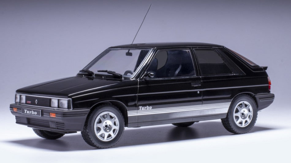 MODELLINO SCALA COMPATIBILE CON RENAULT 11 TURBO 1987 BLACK CUSTOM TUNING 1:18 IXO MODEL 18CMC179