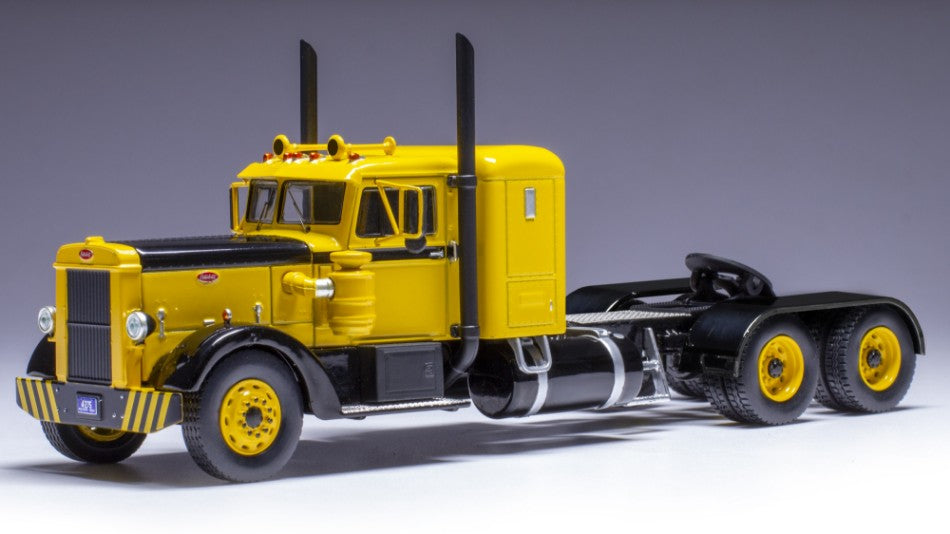 MODELLINO SCALA COMPATIBILE CON PETERBILT 350 1952 YELLOW/BLACK 1:43 IXO MODEL TR192