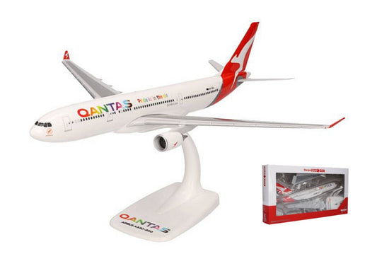 MODELLINO IN SCALA COMPATIBILE CON AIRBUS A330-200 QANTAS "PRIDE IS IN THE AIR" 1:200 HERPA HP614061