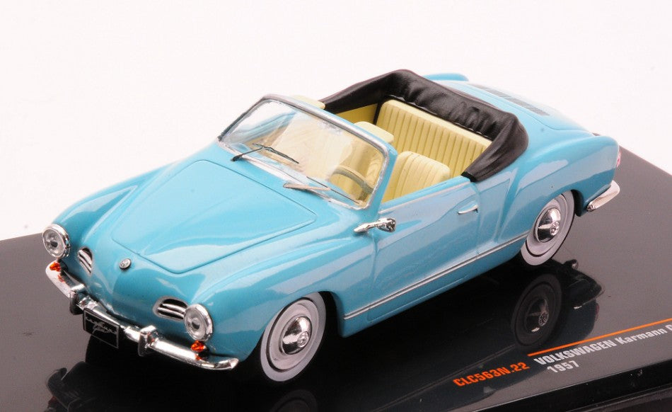 MODELLINO SCALA COMPATIBILE CON VW KARMANN GHIA 1955 LIGHT BLUE 1:43 IXO MODEL CLC563