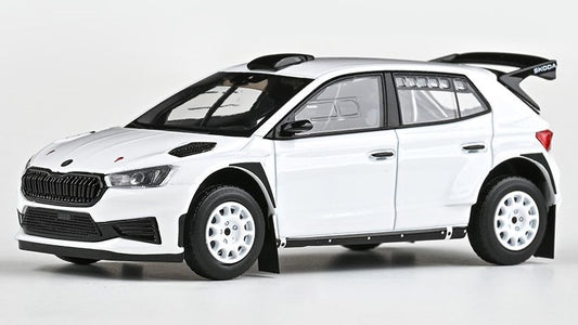 MODELLINO SCALA COMPATIBILE CON SKODA FABIA IV RS RALLY 2 BASE 2022 WHITE DA TERRA 1:43 ABREX AB607EG