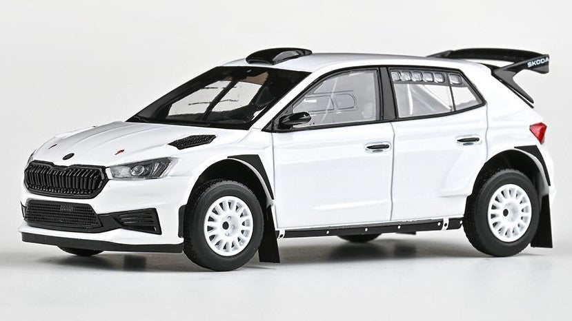 MODELLINO SCALA COMPATIBILE CON SKODA FABIA IV RS RALLY 2 BASE 2022 WHITE DA TERRA 1:43 ABREX AB607E2G