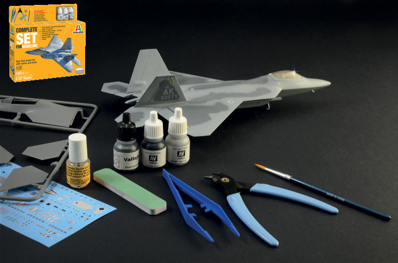 MODELLINO IN SCALA Italeri COMPATIBILE CON F-22 RAPTOR KIT 1:72 MODEL SCALE IT72011 241217