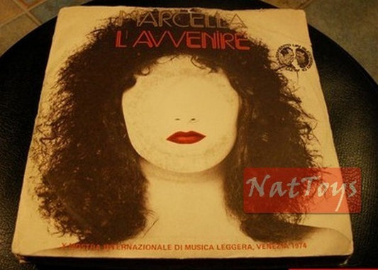 7" 45 RPM Marcella Bella L'AVVENIRE/PRIGIONIERA (Italy 1974, CGD 2688) - VG/VG