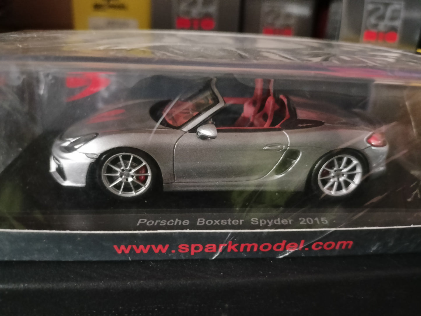 Modellino Spark Model compatibile con Porsche BOXSTER SPYDER 2015 SILVER 1:43 MODELLINO DIE CAST  S4931 241220