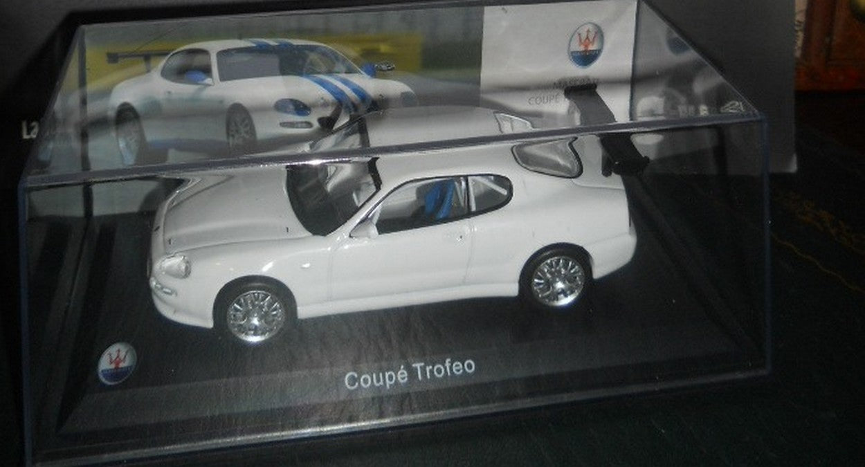 EDITORIA Modellino Maserati Collection 100 Years Coupe Trofeo 2003  DIE CAST 1:43