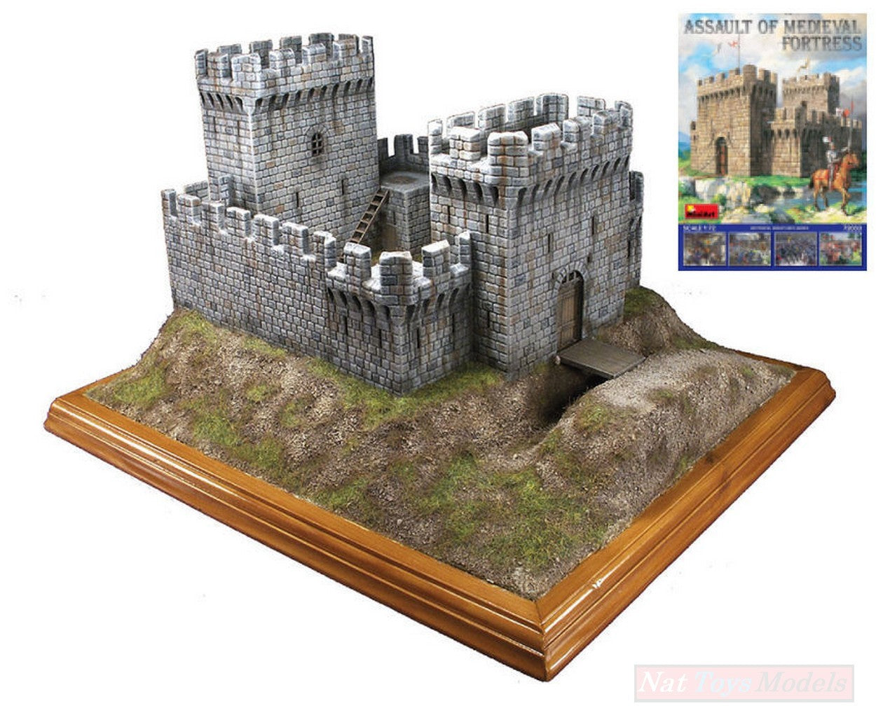 KIT DA MONTARE IN SCALA COMPATIBILE CON ASSAULT OF MEDIEVAL FORTRESS KIT 1:72 MINIART MIN72033