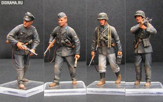 KIT DE MONTAGE À L'ÉCHELLE COMPATIBLE AVEC LES TROUPES NAVALES ALLEMANDES 1942 KIT 1:35 DRAGON D6087