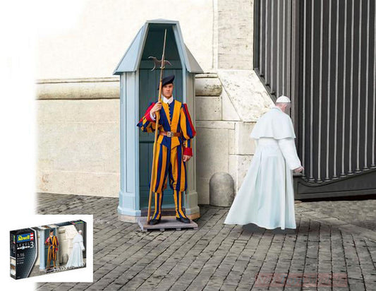 SCALE ASSEMBLY KIT COMPATIBLE WITH SWISS GUARD KIT 1:16 REVELL RV02801