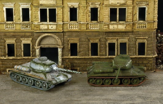 KIT DA MONTARE IN SCALA COMPATIBILE CON T-34/85 RUSSIAN TANK KIT 1:72 ITALERI IT7515