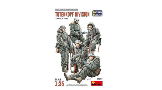 KIT DE MONTAGE À L'ÉCHELLE COMPATIBLE AVEC LA DIVISION TOTENKOPF KHARKOV 1943 KIT TÊTES EN RÉSINE 1:35 MINIART MIN35397