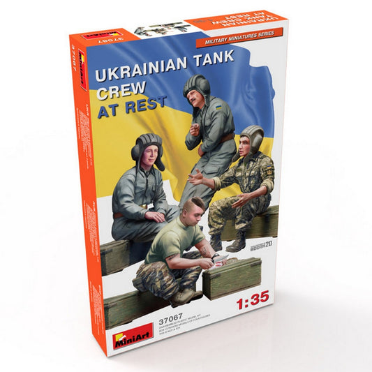 KIT DE MONTAGE À L'ÉCHELLE COMPATIBLE AVEC L'ÉQUIPAGE DE CHARS UKRAINIENS AU REPOS 1:35 MINIART MIN37067