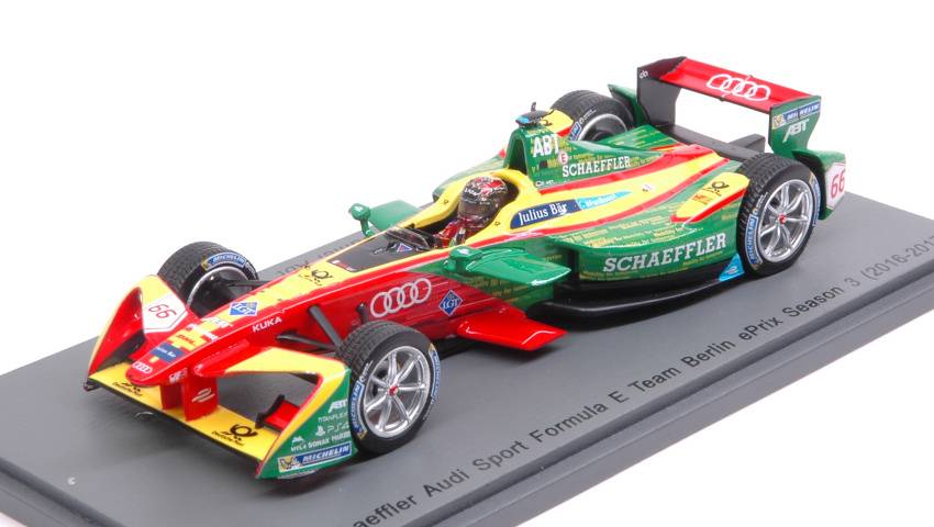 MODELLINO IN SCALA COMPATIBILE CON ABT SCHAEFFLER AUDI SPORT N.66 Rd8 BERLIN 2017 D.ABT 1:43 SPARK MODEL S5901