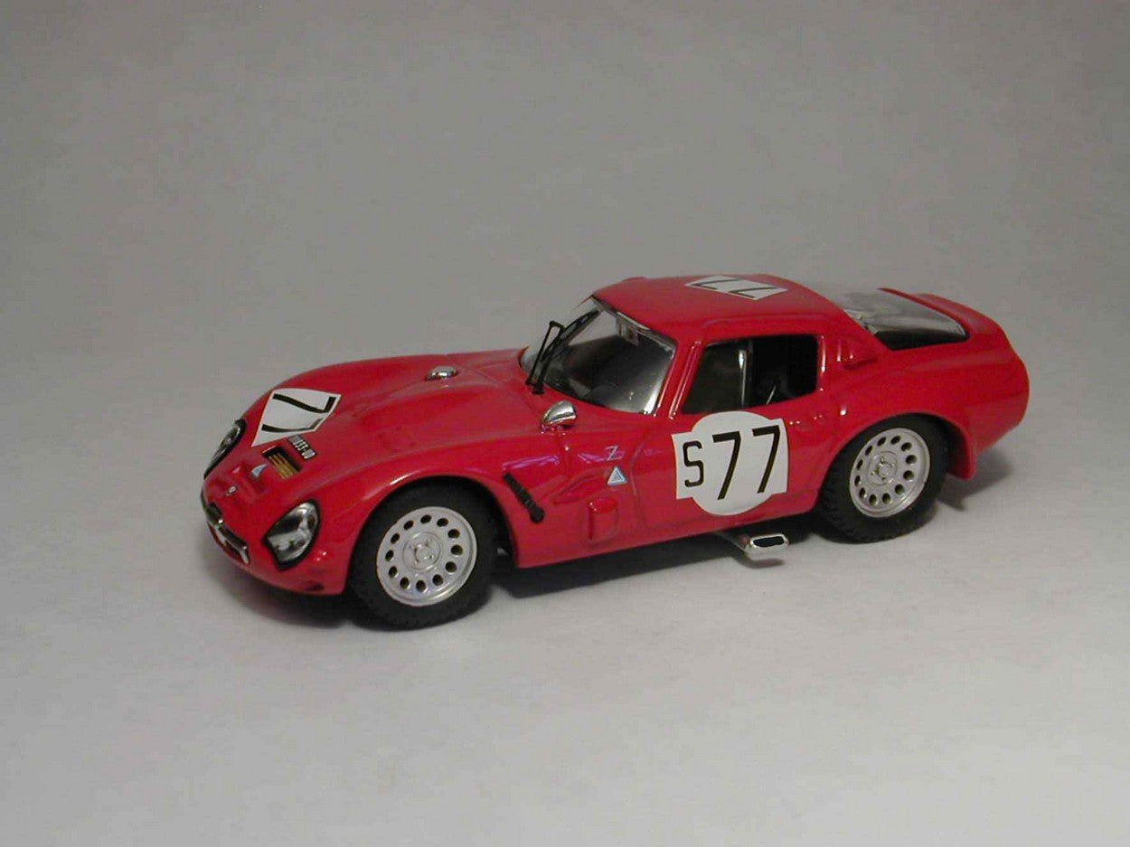 MODELLINO IN SCALA COMPATIBILE CON ALFA ROMEO TZ2 N.77 13th 1000 KM NURBURGRING 1966 BIANCHI-SCHULTZE 1:43 BEST MODEL BT9229