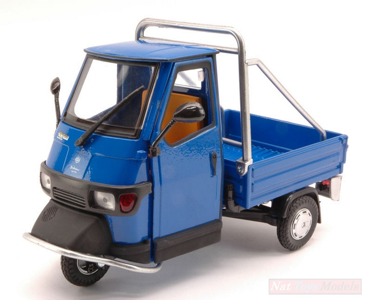 SCALE MODEL COMPATIBLE WITH APE PIAGGIO CROSS 50 BLUE 1:18 NEW RAY NY68035BL