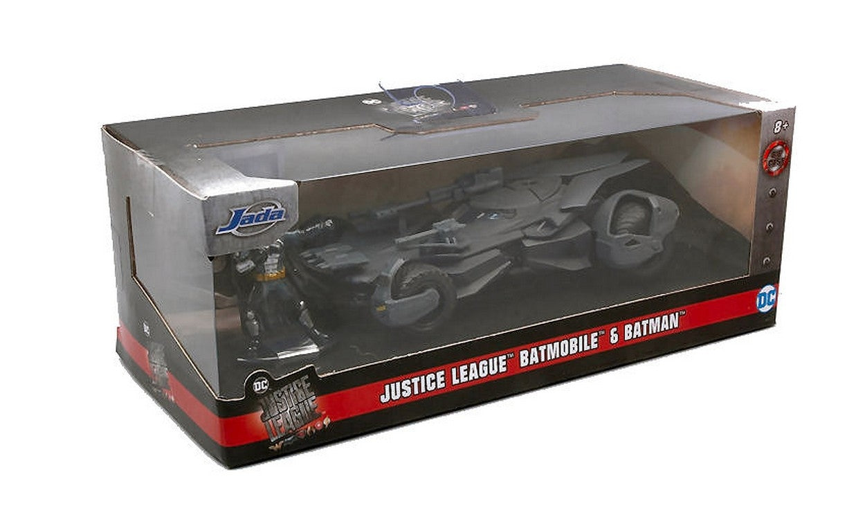 MODELLINO IN SCALA COMPATIBILE CON BATMOBILE JUSTICE LEAGUE W/BATMAN FIGURE 1:32 JADA TOYS JADA31706