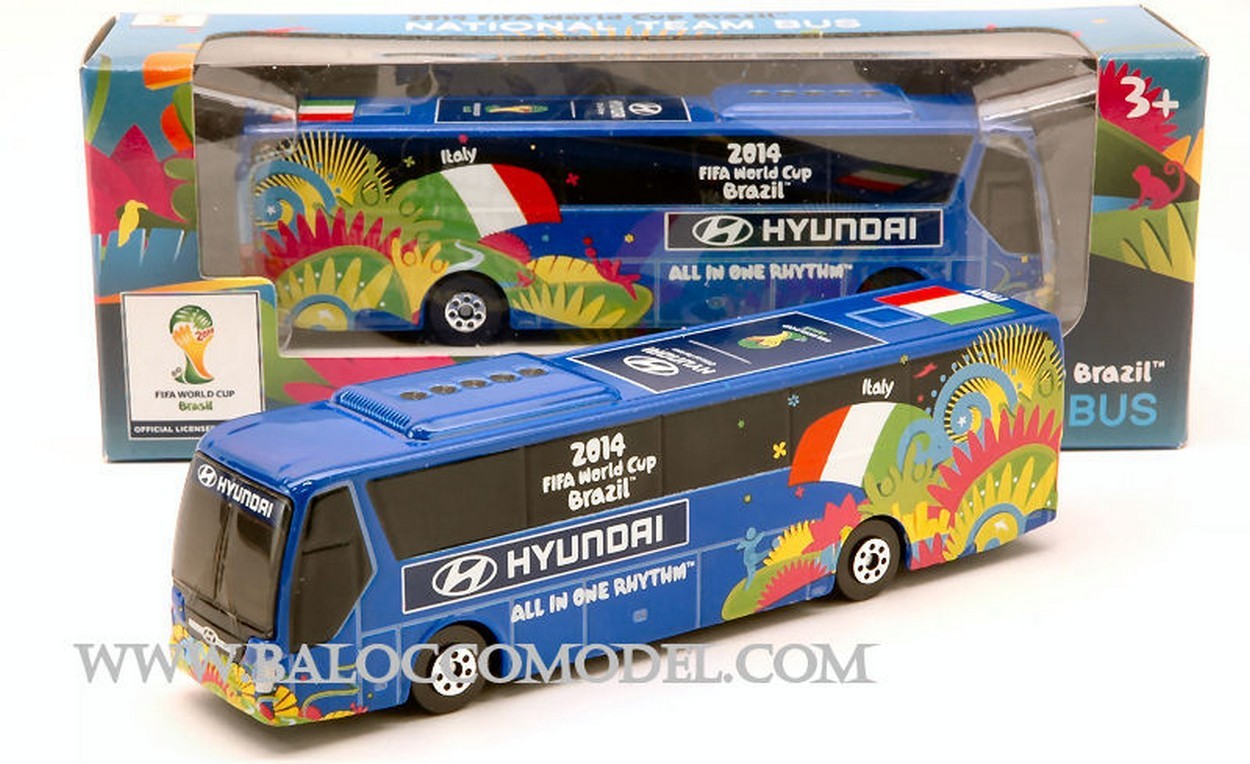 MODELLINO IN SCALA COMPATIBILE CON BUS FIFA WORLD CUP ITALIA 1:95 MAISTO MI22023A