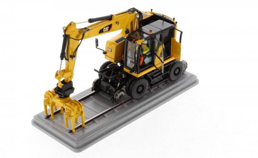 SCALE MODEL COMPATIBLE WITH CAT M323F RAILROAD WHEELED EXCAVATOR 1:50 DIECAST MASTER DM85661