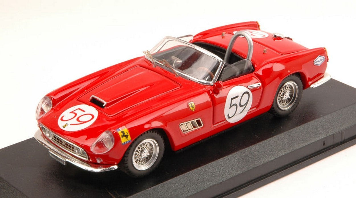 MODELLINO IN SCALA COMPATIBILE CON FERRARI 250 CALIFORNIA N.59 27th NASSAU TROPHY 1961 A.WYLIE 1:43 ART MODEL AM0270