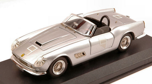 MODELLINO IN SCALA COMPATIBILE CON FERRARI 250 SPYDER CALIFORNIA N.9 2nd BRIDGEHAMPTON 1959 B.GROSSMAN 1:43 ART MODEL AM0125