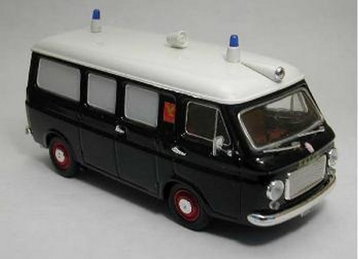 MODELE REDUIT COMPATIBLE AVEC FIAT 238 AMBULANCE FALK DANEMARK 1:43 RIO RI414102