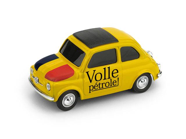 MODÈLE RÉDUIT COMPATIBLE AVEC FIAT 500 BRUMS BELGIQUE "VOLLE PETROLE/EEN FRIET JE STEKEN?" 1:43 BRUMM BMBR061