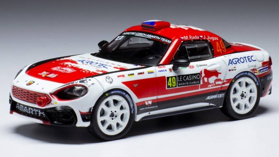 MODELLINO IN SCALA COMPATIBILE CON FIAT ABARTH 124 RGT N.49 RALLY MONTE CARLO 2022 RADA/JUGAS 1:43 IXO MODEL RAM846