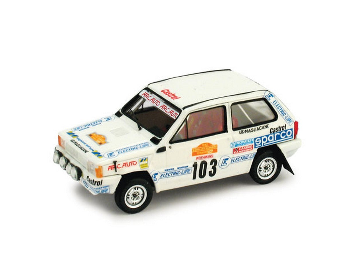 MODELLINO IN SCALA COMPATIBILE CON FIAT PANDA GR.A N.103 RALLY SANREMO 1982 C.GALLIANO-G.BIONDI 1:43 BRUMM BMK004