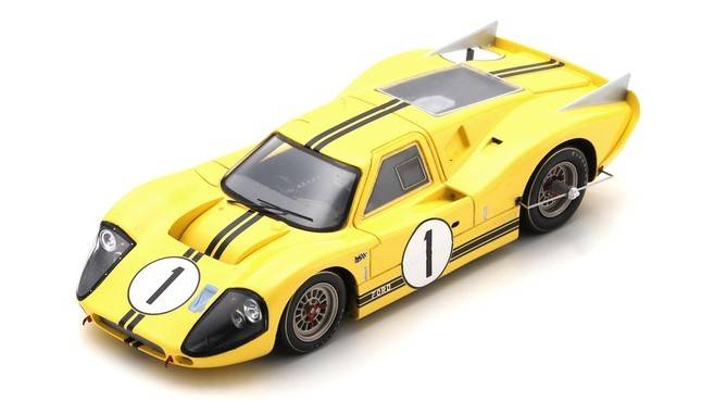 SCALE MODEL COMPATIBLE WITH FORD GT40 MK IV N.1 LE MANS TEST DAY APRIL 1967 BRUCE MC LAREN 1:43 SPARK MODEL S4545