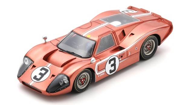 MODELE REDUIT COMPATIBLE AVEC FORD GT40 MK IV N.3 LM 1967 M.ANDRETTI-L.BIANCHI 1:43 SPARK MODEL S4543