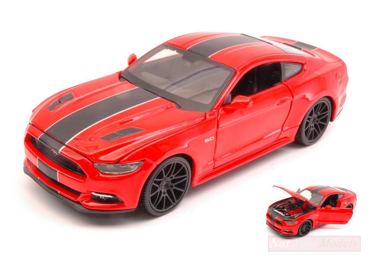 MODELLINO IN SCALA COMPATIBILE CON FORD MUSTANG GT 2015 RED W/BLACK STRIPES 1:24 MAISTO MI31369R