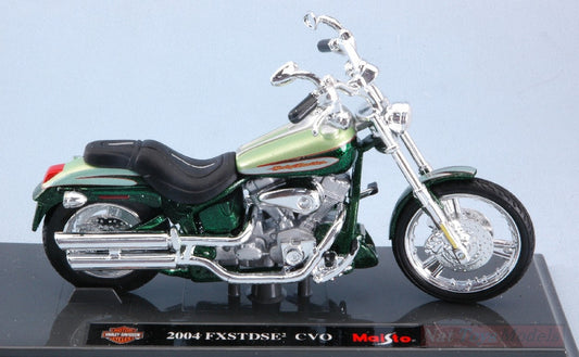 SCALE MODEL COMPATIBLE WITH HARLEY DAVIDSON FXSTDSE CVO 2004 METALLIC GREEN 1:18 MAISTO MI18859