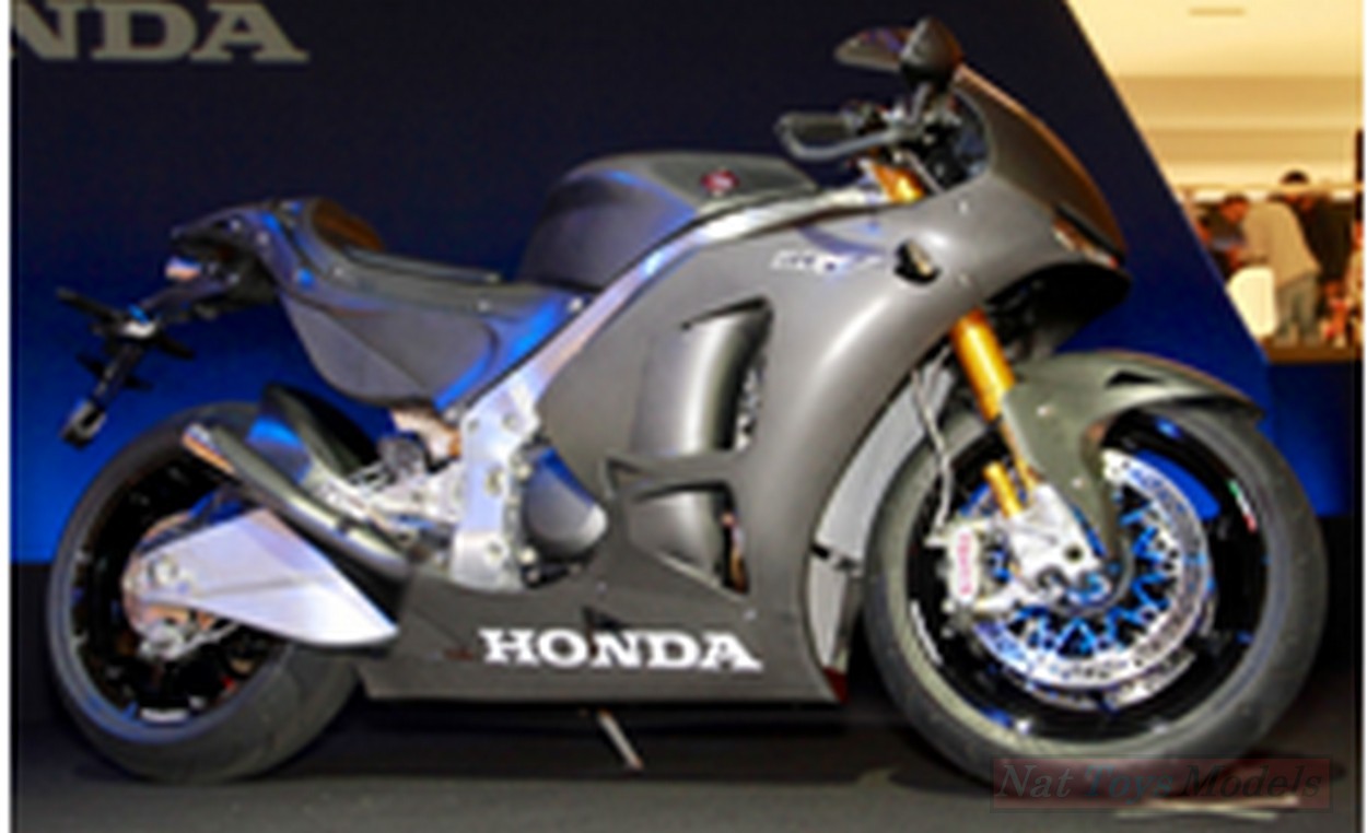 SCALE MODEL COMPATIBLE WITH HONDA RC213V-S 2016 (CARBON VERSION) 1:43 SPARK MODEL M43034