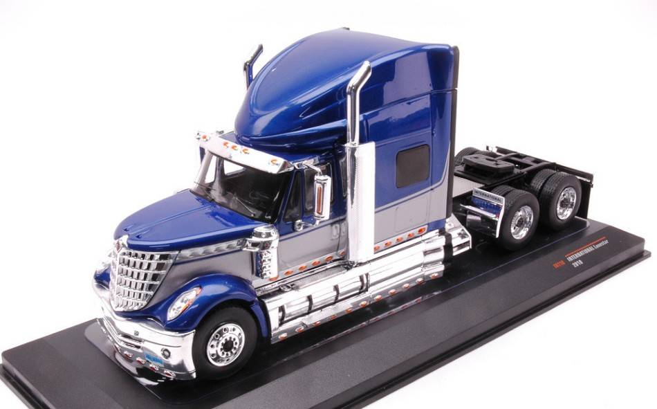 MODELLINO IN SCALA COMPATIBILE CON INTERNATIONAL LONESTAR 2010 MET.BLUE 1:43 IXO MODEL TR118