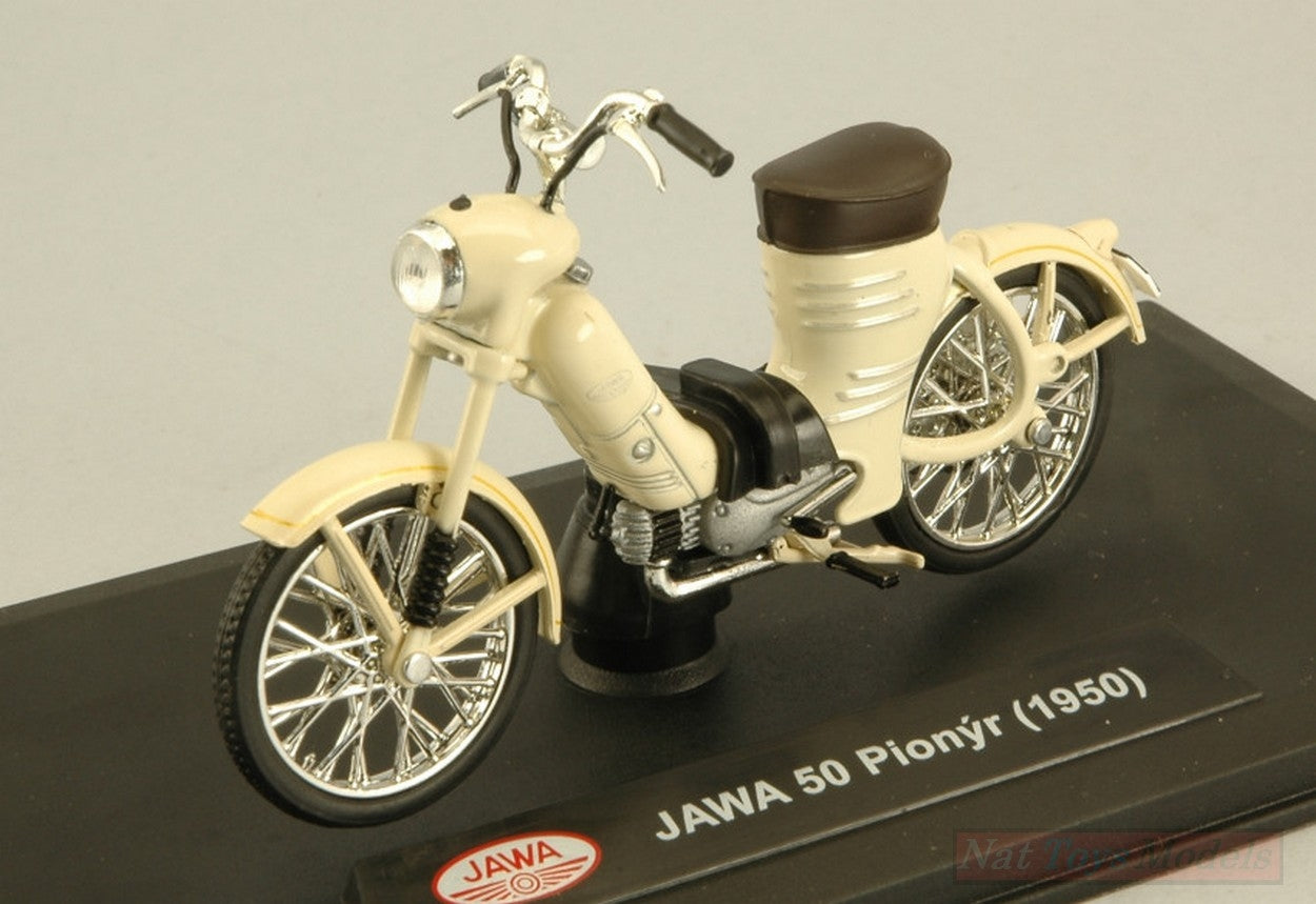 SCALE MODEL COMPATIBLE WITH JAWA 50 PIONYR 1950 CREAM 1:18 ABREX ABM001Y