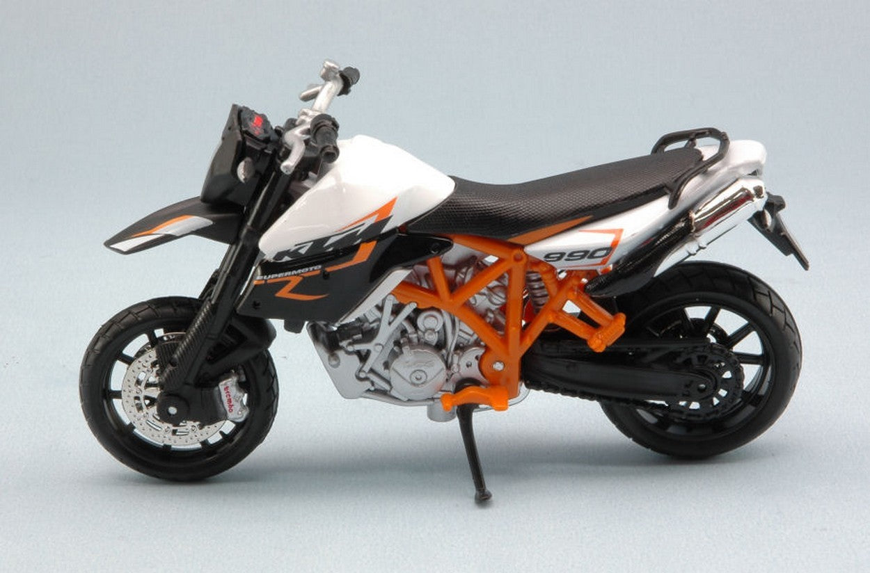 SCALE MODEL COMPATIBLE WITH KTM 990 SUPERMOTO 2011 1:18 BURAGO BU51050