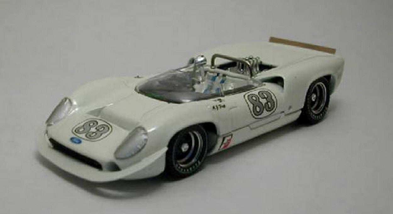 MODELLINO IN SCALA COMPATIBILE CON LOLA T 70 SPIDER N.88 38th NASSAU TROPHY 1966 A.J.FOYT 1:43 BEST MODEL BT9292