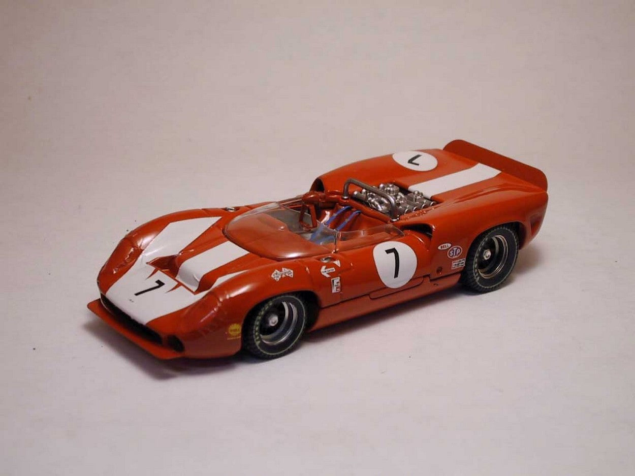 MODELLINO IN SCALA COMPATIBILE CON LOLA T70 SPYDER N.7 WINNER CAN-AM RIVERSIDE 1966 J.SURTEES 1:43 BEST MODEL BT9176