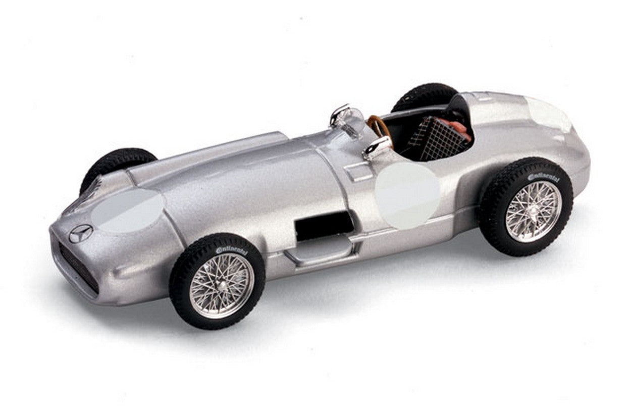 SCALE MODEL COMPATIBLE WITH MERCEDES W 196 ANNUAL CELEBRATION F1 SEASON STUTTGART 1955 1:43 BRUMM BM0072B