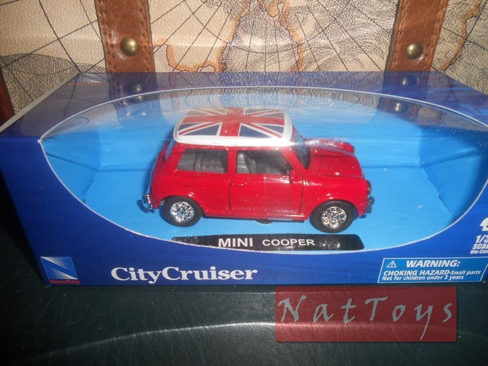 SCALE model COMPATIBLE WITH Mini Cooper Red English City Cruiser Car 1:32 New Ray