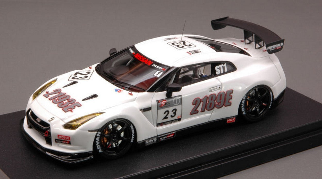 MODELLINO IN SCALA COMPATIBILE CON NISSAN NISMO GT-R N.23 S.TEC 10 1:43 HPI RACING HPI8492