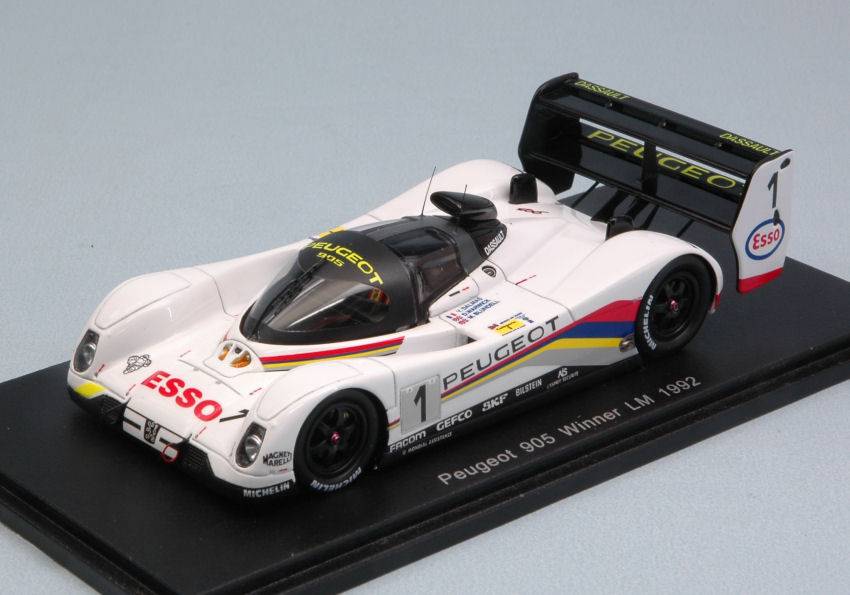 MODELLINO IN SCALA COMPATIBILE CON PEUGEOT 905 N.1 WINNER LM 1992 D.WARWICK-Y.DALMAS-M.BLUNDELL 1:43 REPRO SPARK MODEL 43LM92