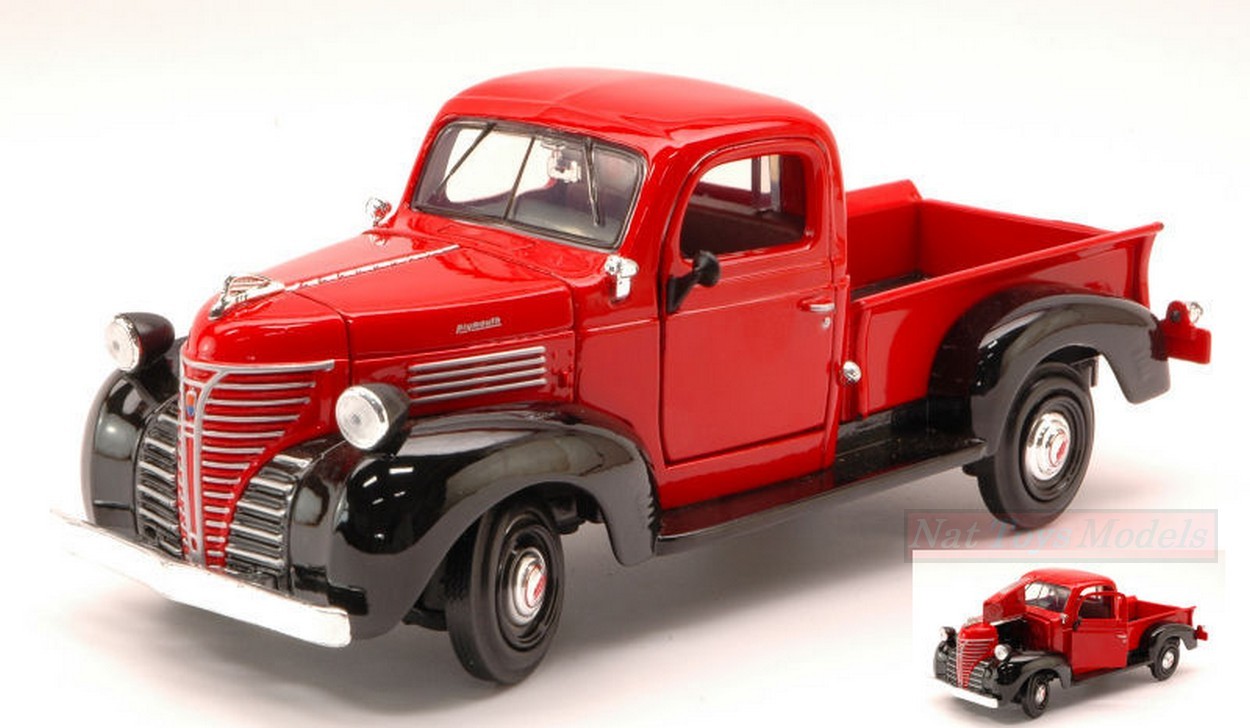 MODELLINO IN SCALA COMPATIBILE CON PLYMOUTH PICK UP 1941 RED 1:24 MOTORMAX MTM73278RD